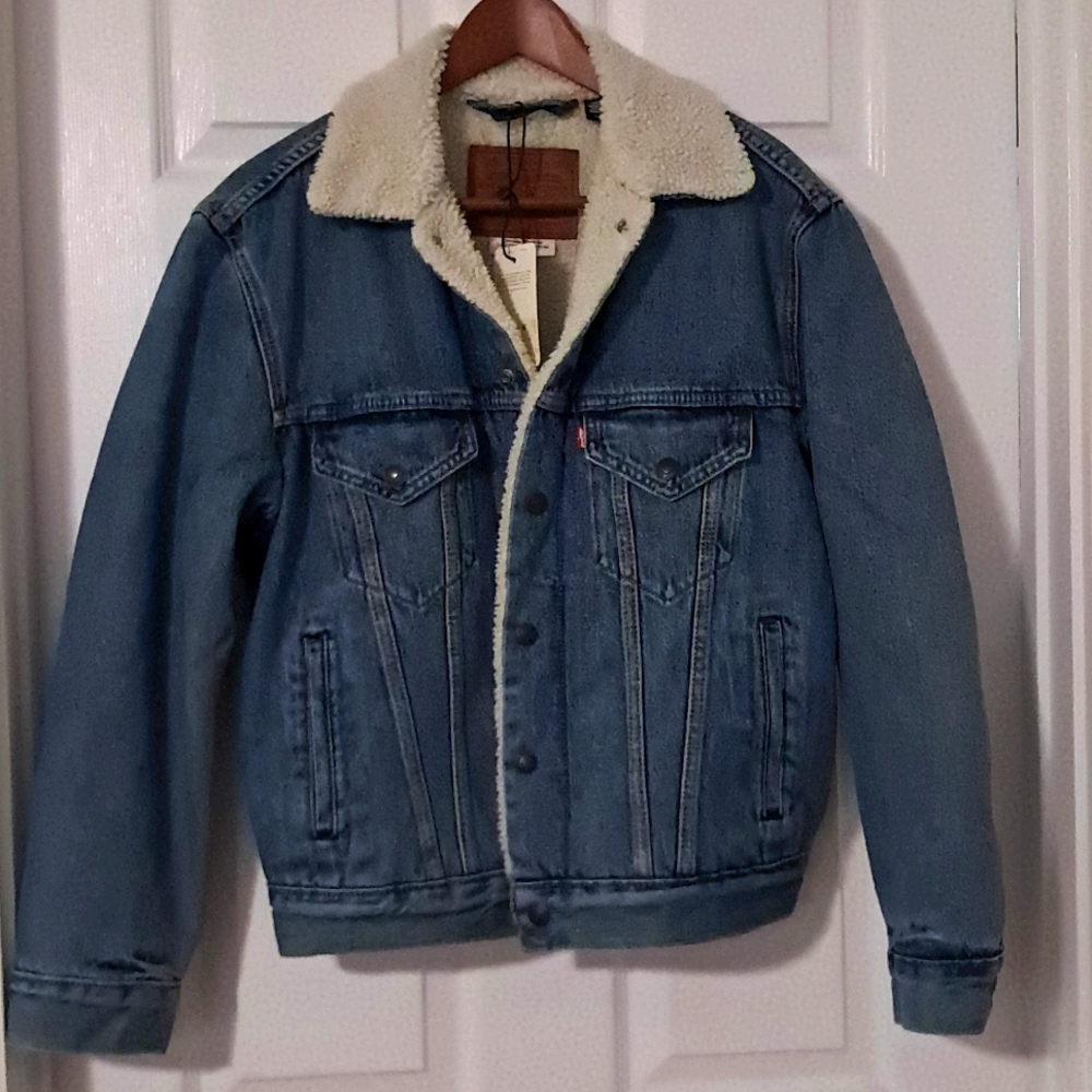 Levi's shepra lined jacket xs